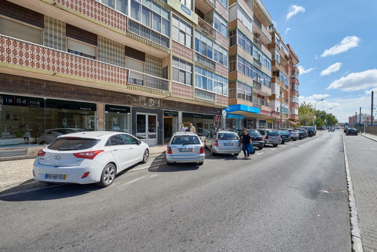 In Bed With Lisbon 4E Apartment Amadora Exterior photo